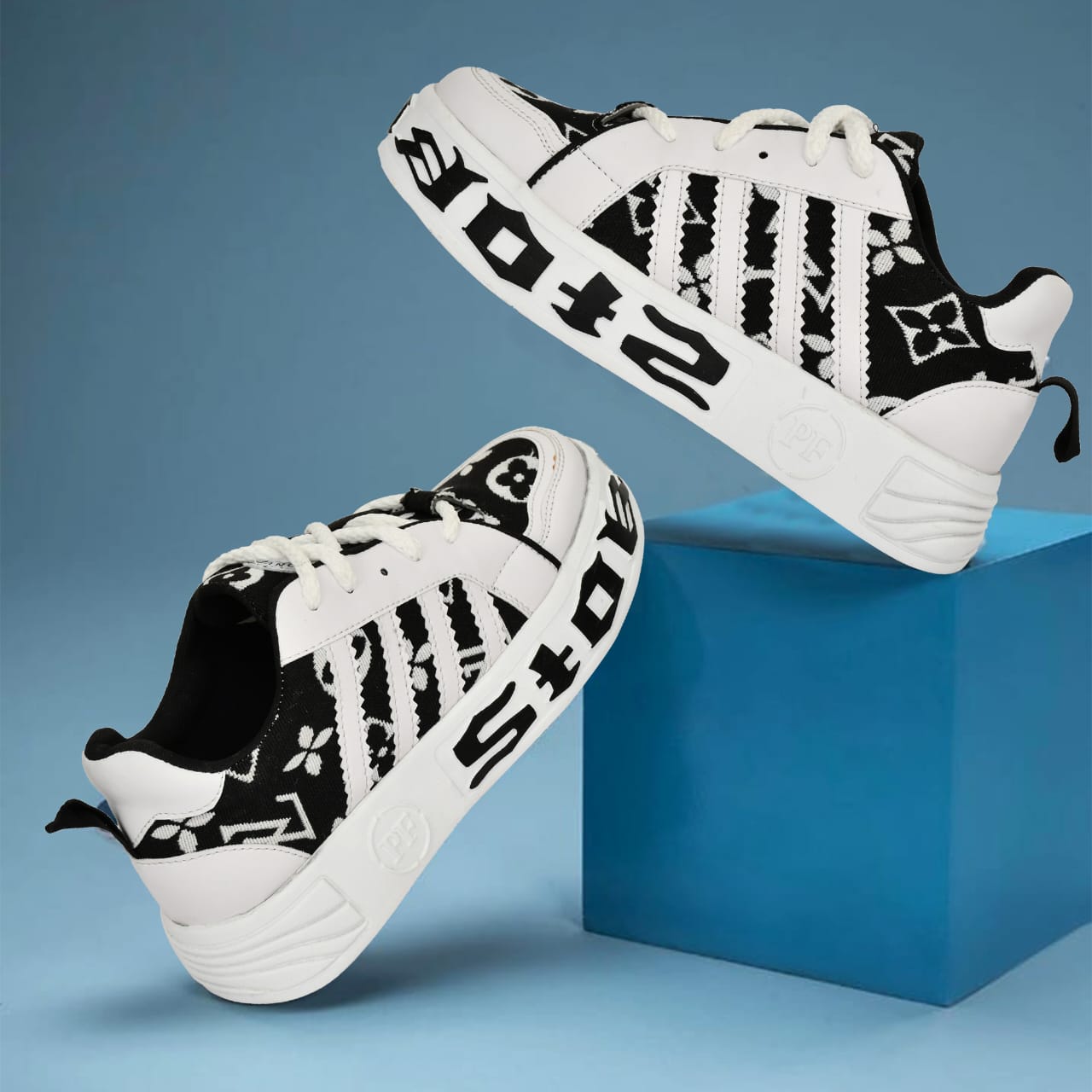 Elevate Your Style with Premium Black & White Designer Sneakers – Ultimate Comfort & Luxury

Description:
Step up your sneaker game with these premium black & white designer sneakers, crafted for those who appreciate both fashion and comfort.